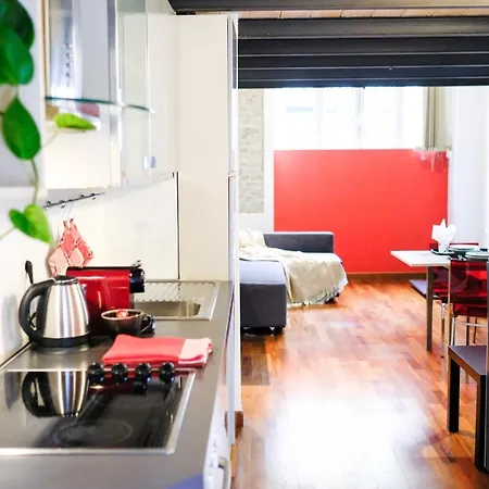 Stile Loft A Pochi Passi Dai Navigli Apartment